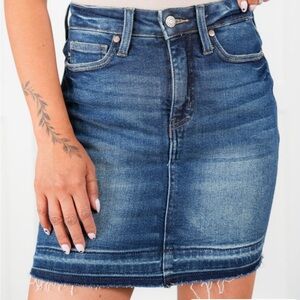 Judy Blue raw hem skirt